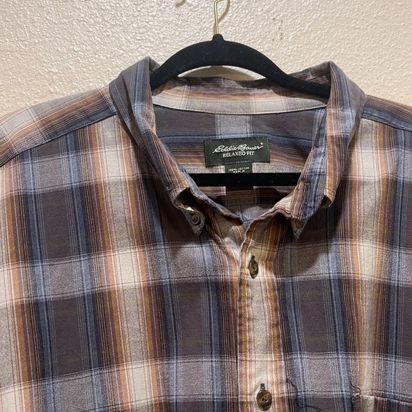 Eddie Bauer relaxed fit plaid button down XXXL Tall - Picture 4 of 7